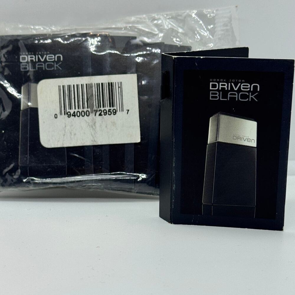 Avon Men's Fragrance lot vial‎ on cards, Driven Black, Derek Jeter, RARE! Travel